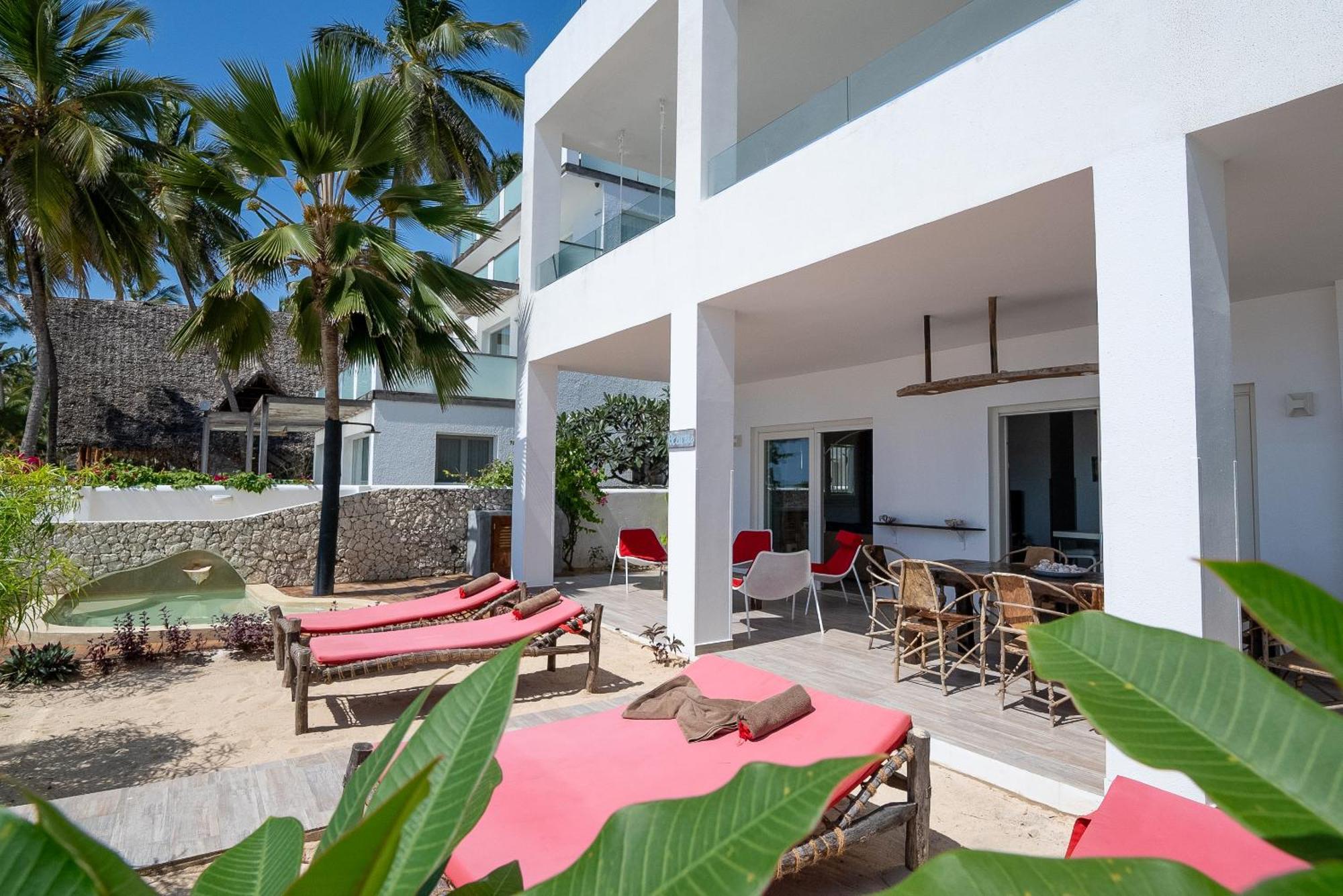 Ocean Blue Apartment With Panoramic Pool Zanzibarhouses Кивенга Екстериор снимка